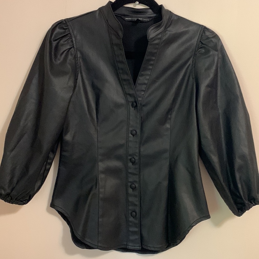 WHBM classy top - Picture 6 of 6